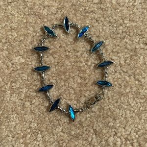 Whale Tail Bracelet